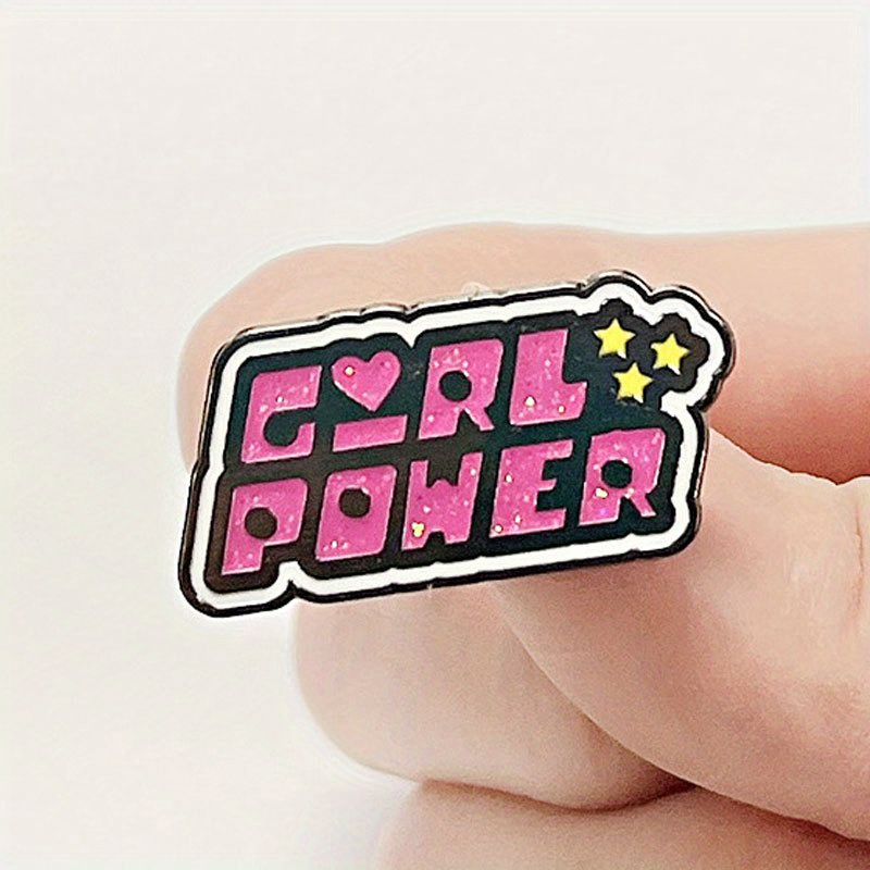 Embroidery Letter M - Rosa 