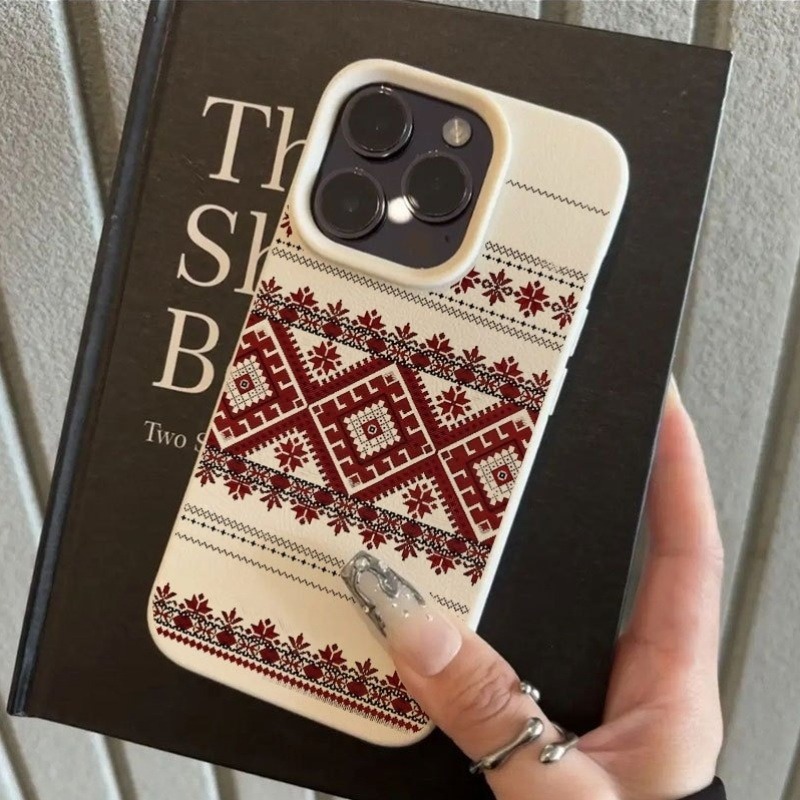 Funda para Teléfono Móvil con  - Embroidery X Pattern reseña y precio
