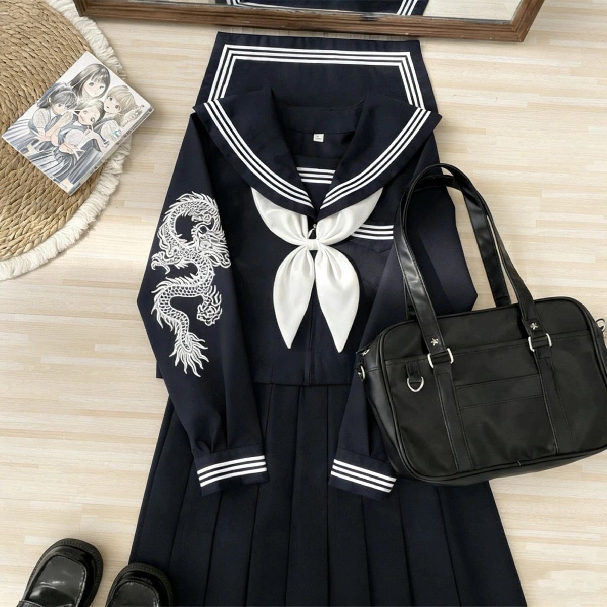 Traje de Marinero Japonés Esti - Embroidery Uniforms reseña y precio