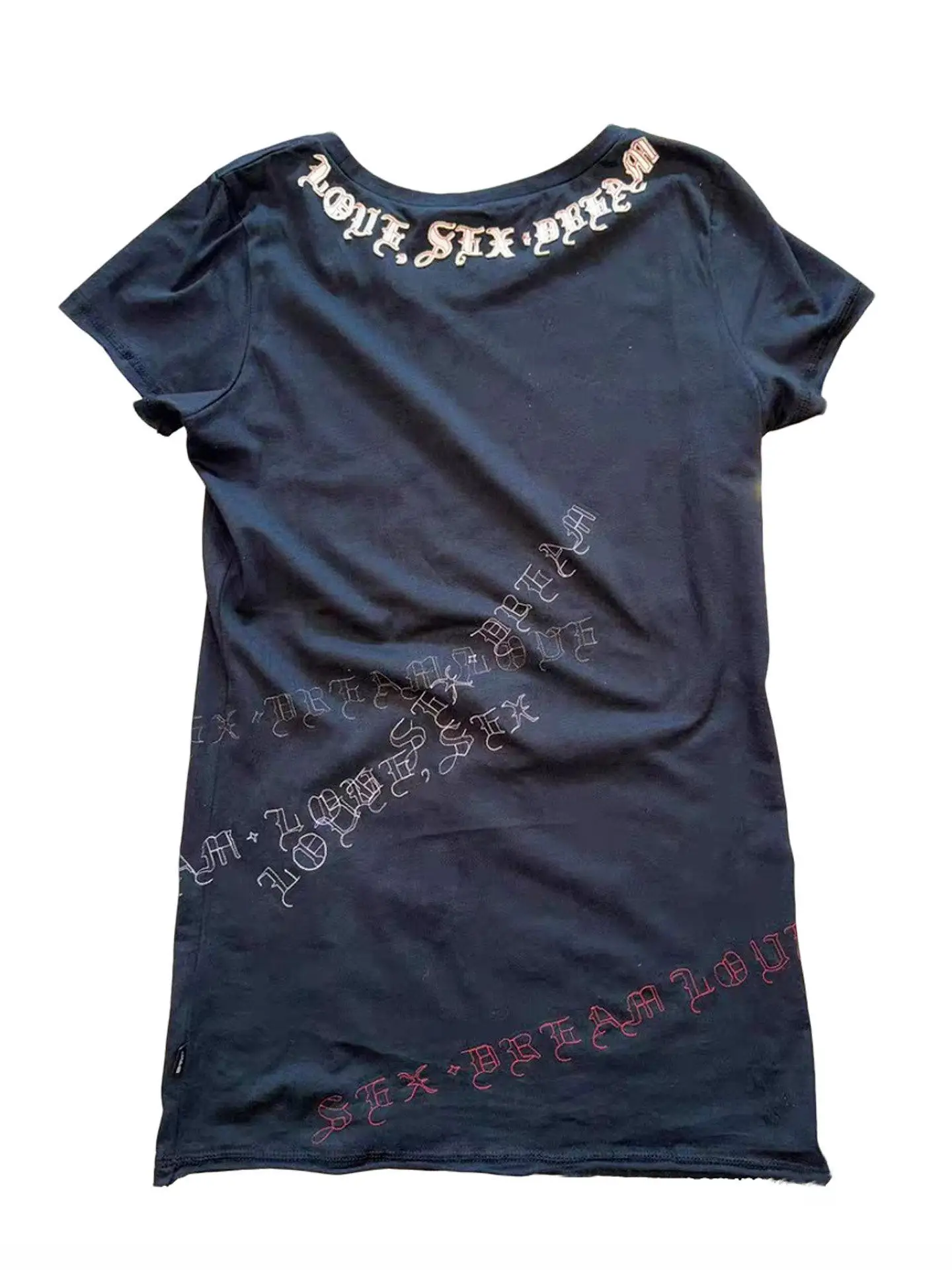 Camiseta de manga corta con te - Embroidery Fonts reseña y precio