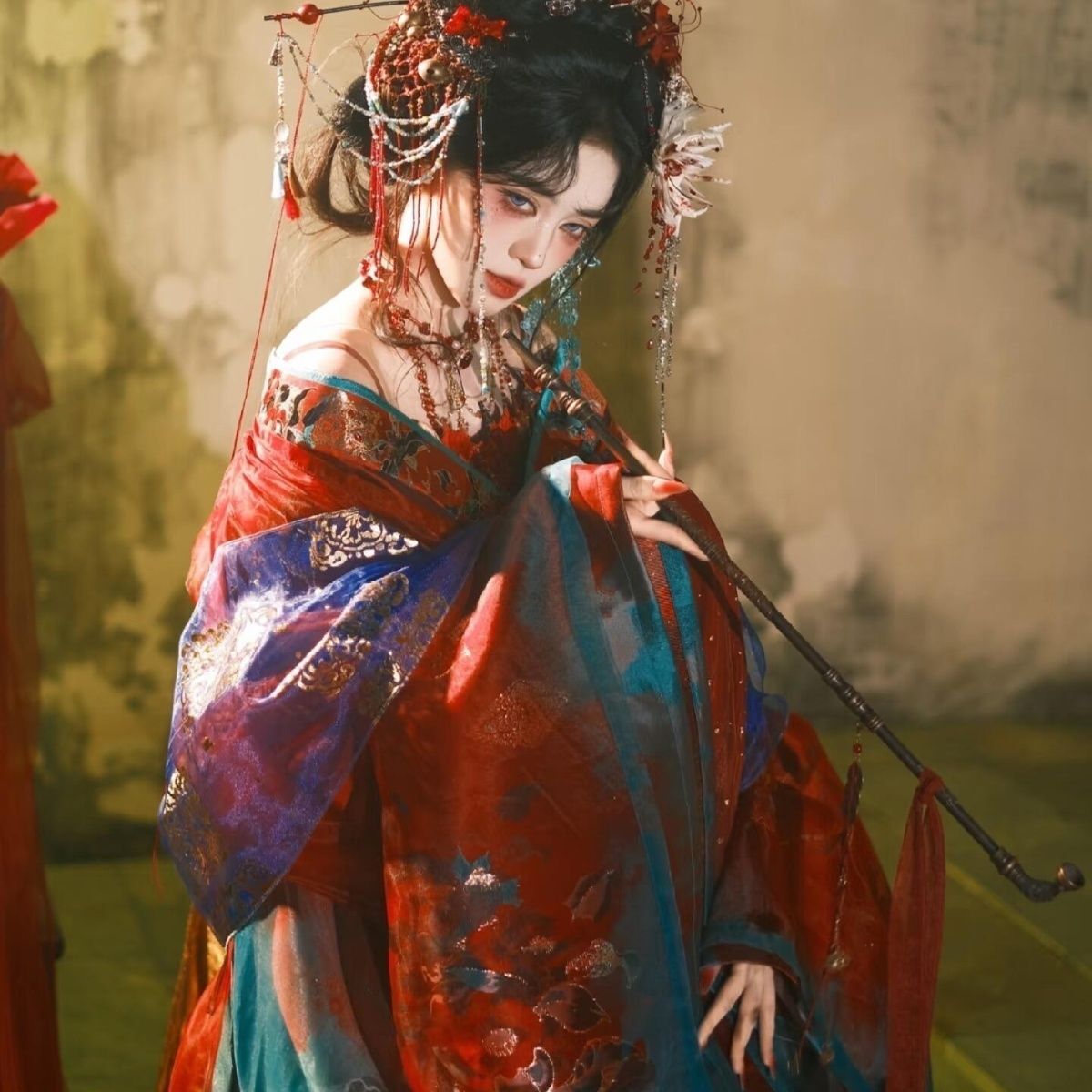 Traje Tradicional Hanfu Negro  - Embroidery Uniforms reseña y precio