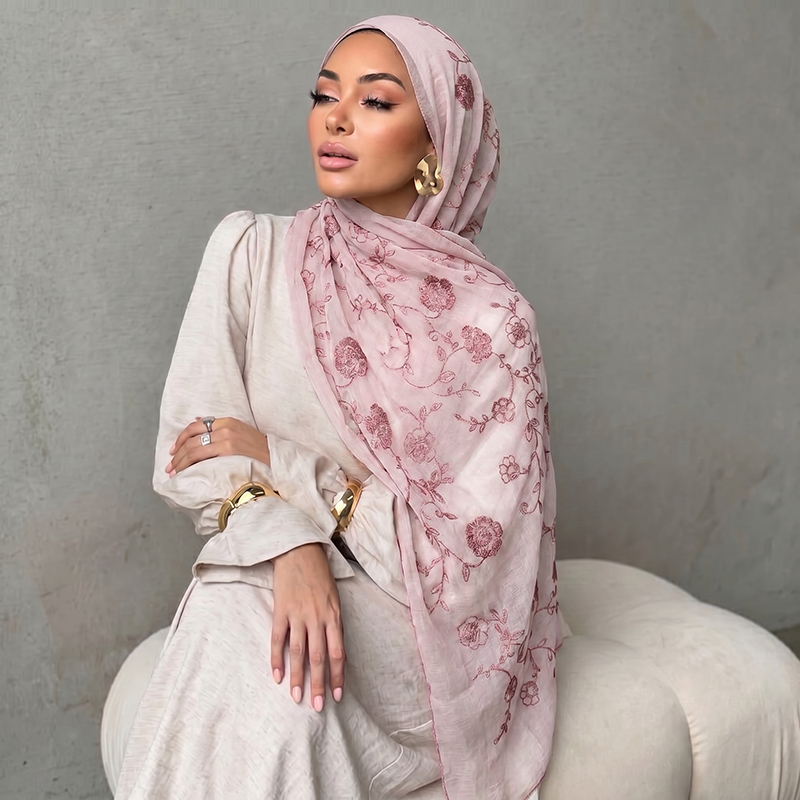 Hiyab Musulmán con Bordado Flo - Embroidery Fashion reseña y precio