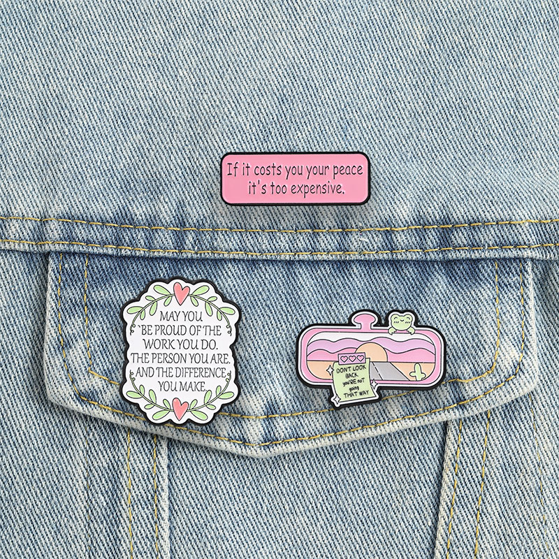 Pins de esmalte con citas posi - Embroidery Texture reseña y precio