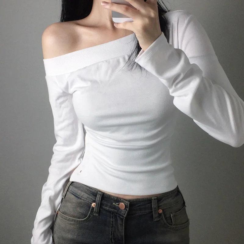 Camiseta Vintage Y2K con Boton - Embroidery Fashion reseña y precio