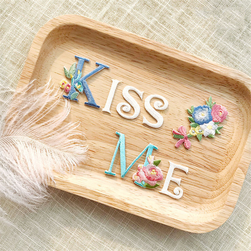 Exquisitos parches termoadhesi - Embroidery Letter M reseña y precio